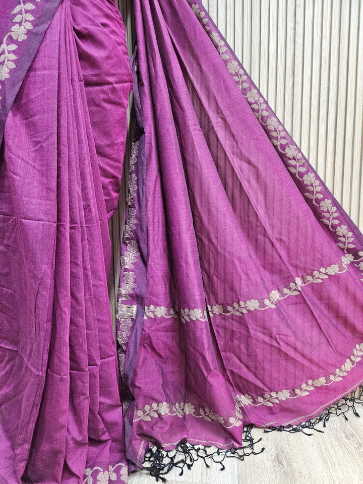 Drape Yourself in Timeless Elegance With this Exquisite Handloom Cotton Saree Balaram Saha