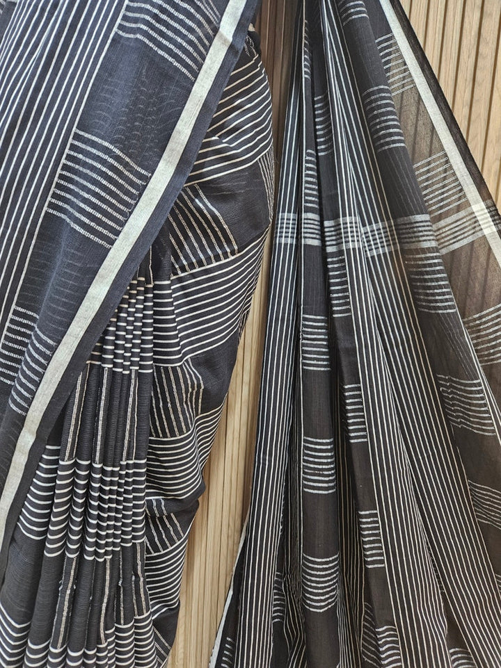 Black & White Premium Handloom Cotton Checks Saree Balaram Saha