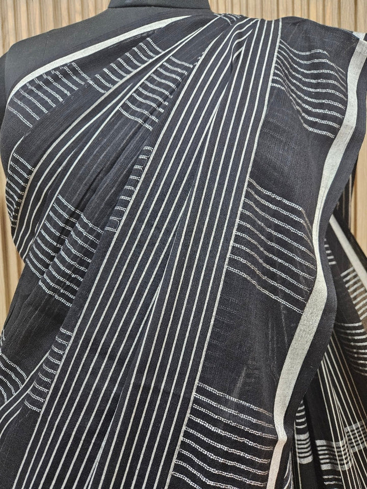Black & White Premium Handloom Cotton Checks Saree Balaram Saha