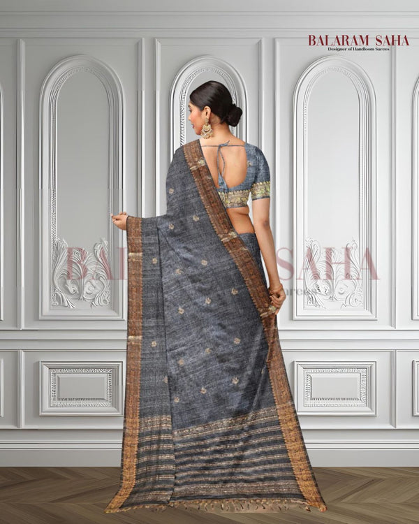 Grey Soft Handloom Premium Matka Silk Saree With Zari Border Balaram Saha