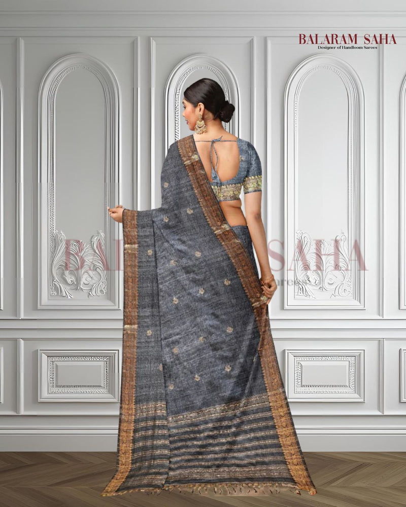 Grey Soft Handloom Premium Matka Silk Saree With Zari Border Balaram Saha