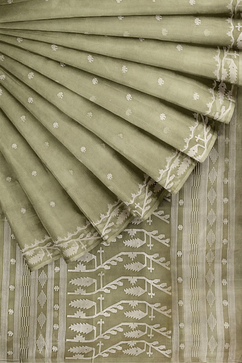 Light Green & White Handwoven Muslin Silk Jamdani Saree Balaram Saha