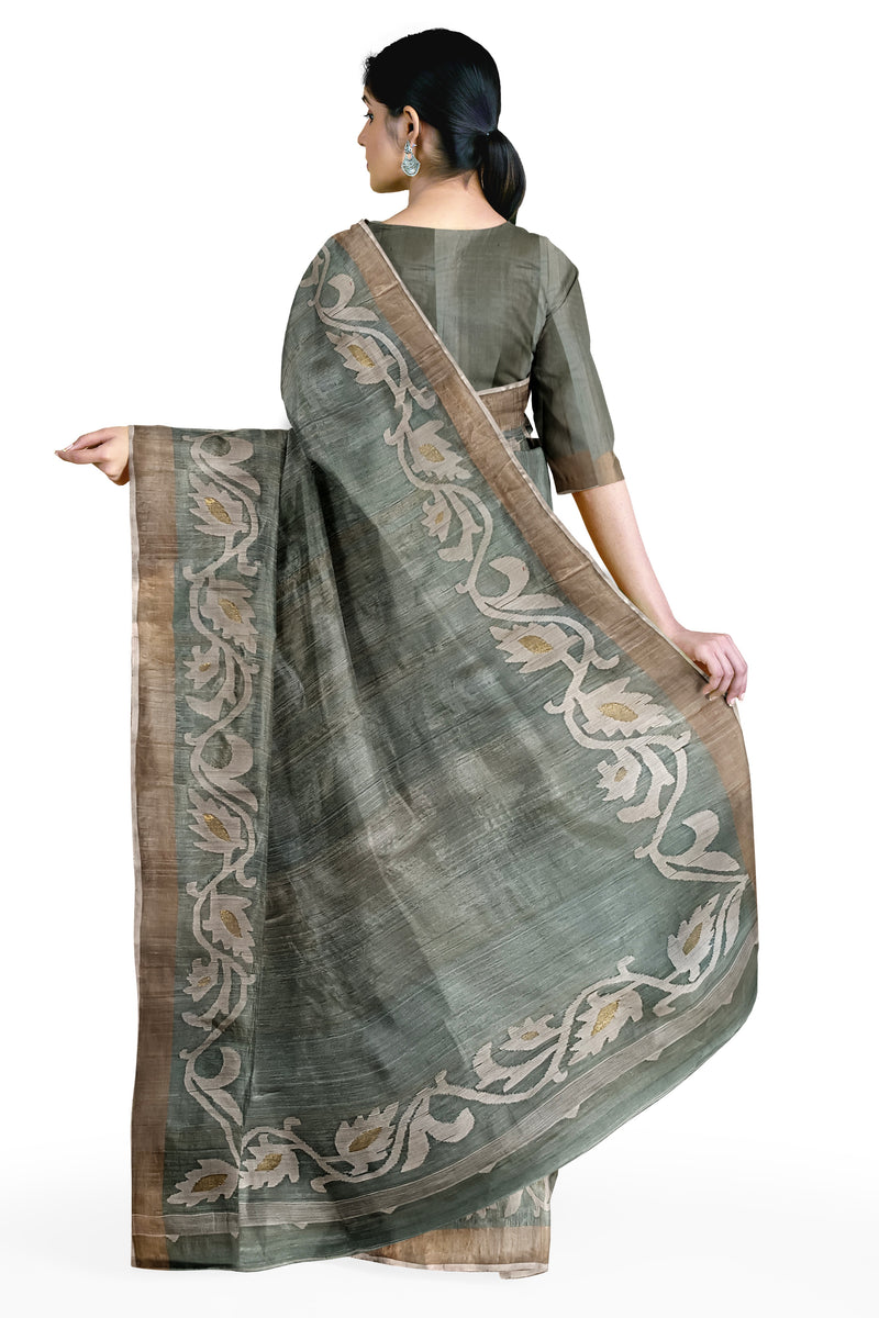 Green White Handloom Tussar Silk Saree With Zari Border (handloom saree, silk saree, handloom silk saree, balaram saha online, silk sarees, balaram saha handloom saree store photos, balaram saha handloom saree store, silk handloom saree, bengal handloom sarees, pure silk, kantha silk saree, tussar silk, tussar silk saree, silk saree online)  https://www.paisawapas.com/blog/top-10-best-saree-shops-in-kolkata/