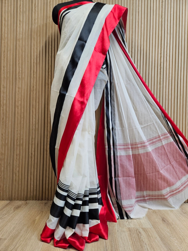 A Stunning Creation by Balaram Saha: Off-White  Handloom Dhaonekali Cotton Saree Balaram Saha