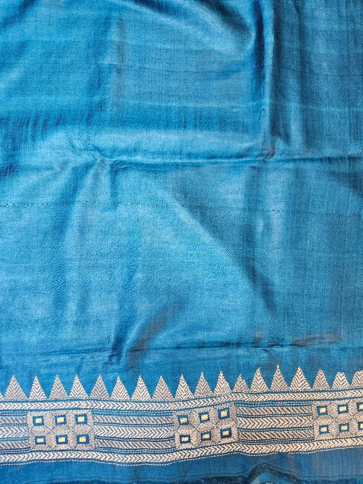 Sophisticated in Green & Blue: Balaram Saha’s Masterpiece Kantha Tussar Silk Saree Balaram Saha