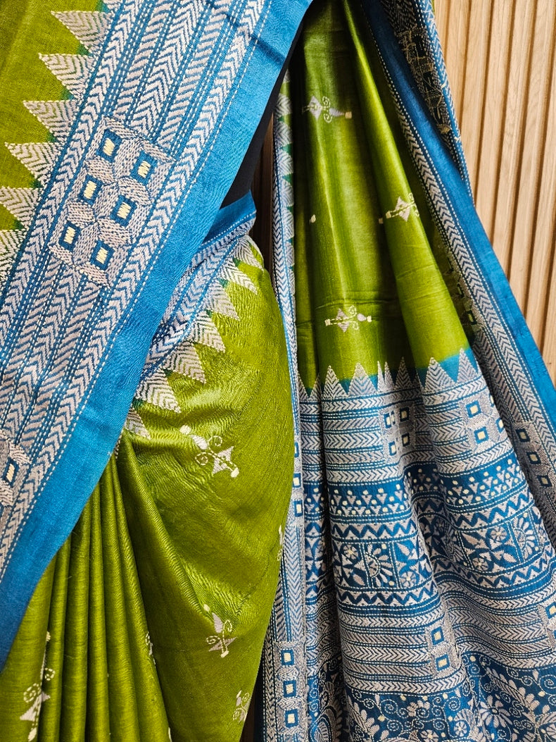 Sophisticated in Green & Blue: Balaram Saha’s Masterpiece Kantha Tussar Silk Saree Balaram Saha