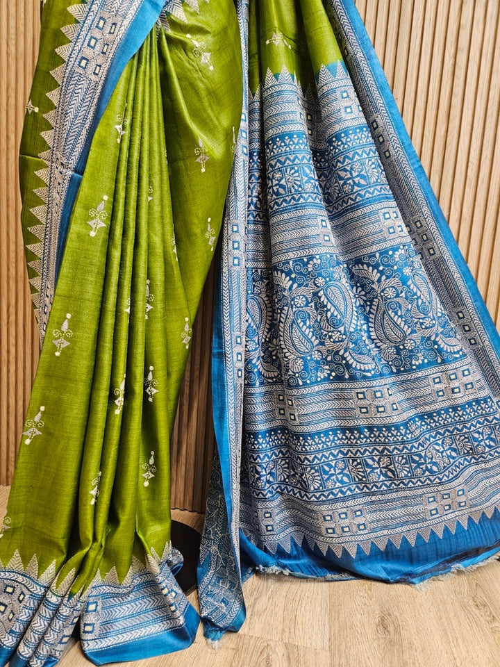 Sophisticated in Green & Blue: Balaram Saha’s Masterpiece Kantha Tussar Silk Saree Balaram Saha