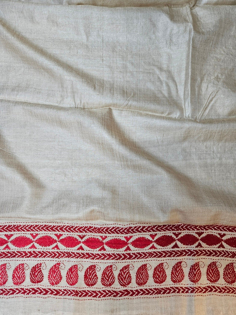 Masterpiece of Artistry: Biege & Rust Tussar Silk Kantha Stitch Saree Balaram Saha Balaram Saha