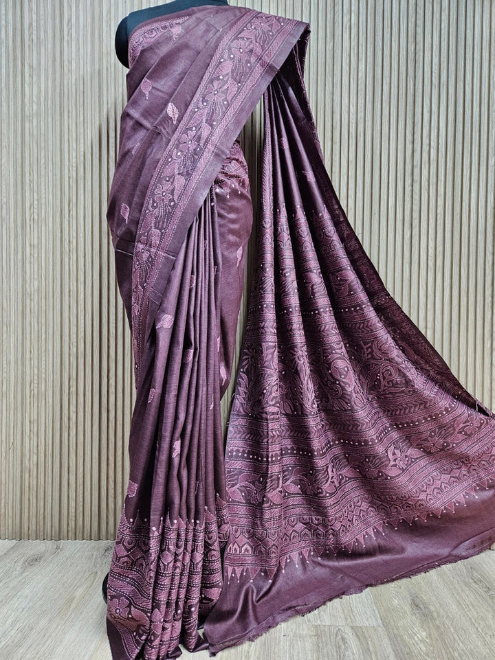 Discover the Timeless Elegance of this exquisite Tussar Kantha Silk Saree Balaram Saha