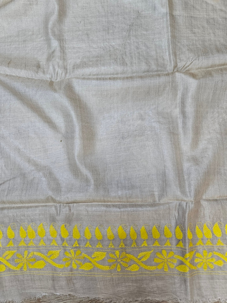 Luxurious Cream Tussar Silk with Handcrafted Kantha by Balaram Saha Balaram Saha