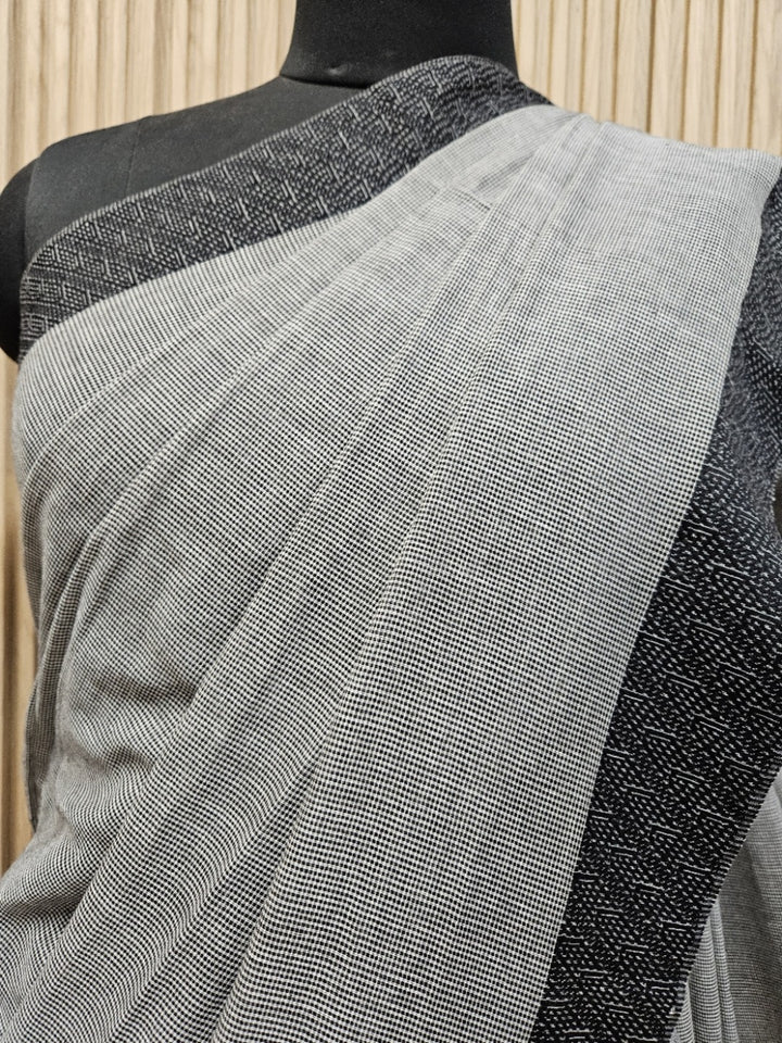 White & Black Checks Cotton Saree by Balaram Saha - (handloom saree, cotton saree, handloom cotton saree, balaram saha online, handloom sarees, cotton handloom saree, bengal handloom sarees, pure cotton, cotton saree for women, cotton saree online)
https://wordpress.com/