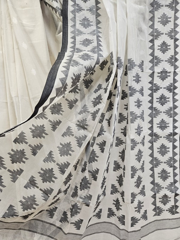 White & Black Handwoven Traditional Fine Cotton Jamdani Saree By Balaram Saha - (dhakai jamdani saree, jamdani saree, jamdani sarees, cotton jamdani saree, jamdani cotton saree, handloom cotton saree, balaram saha online, jamdani saree online, soft jamdani saree, muslin jamdani saree, original dhakai jamdani saree, jamdani sarees,soft dhakai jamdani saree, white jamdani saree, jamdani saree bangladesh )

