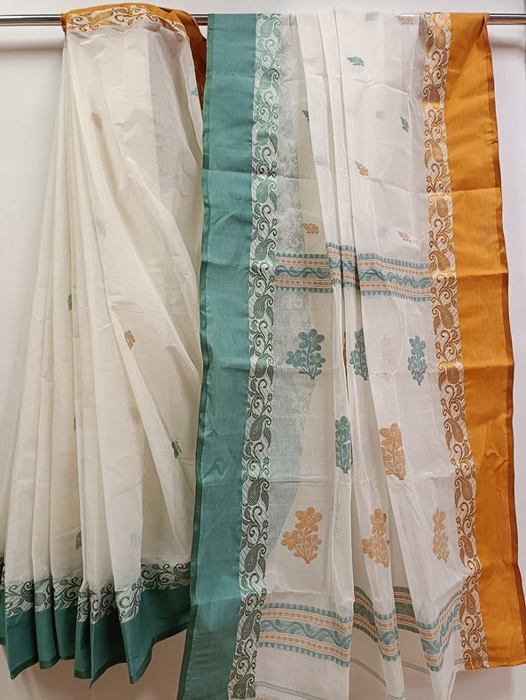 White Handloom Traditional Cotton Saree with Ganga Jamuna Border by Balaram Saha - (handloom saree, cotton saree, handloom cotton saree, balaram saha online, handloom sarees, balaram saha handloom saree store photos, balaram saha handloom saree store, cotton handloom saree, bengal handloom sarees, pure cotton, cotton saree for women, cotton saree online)