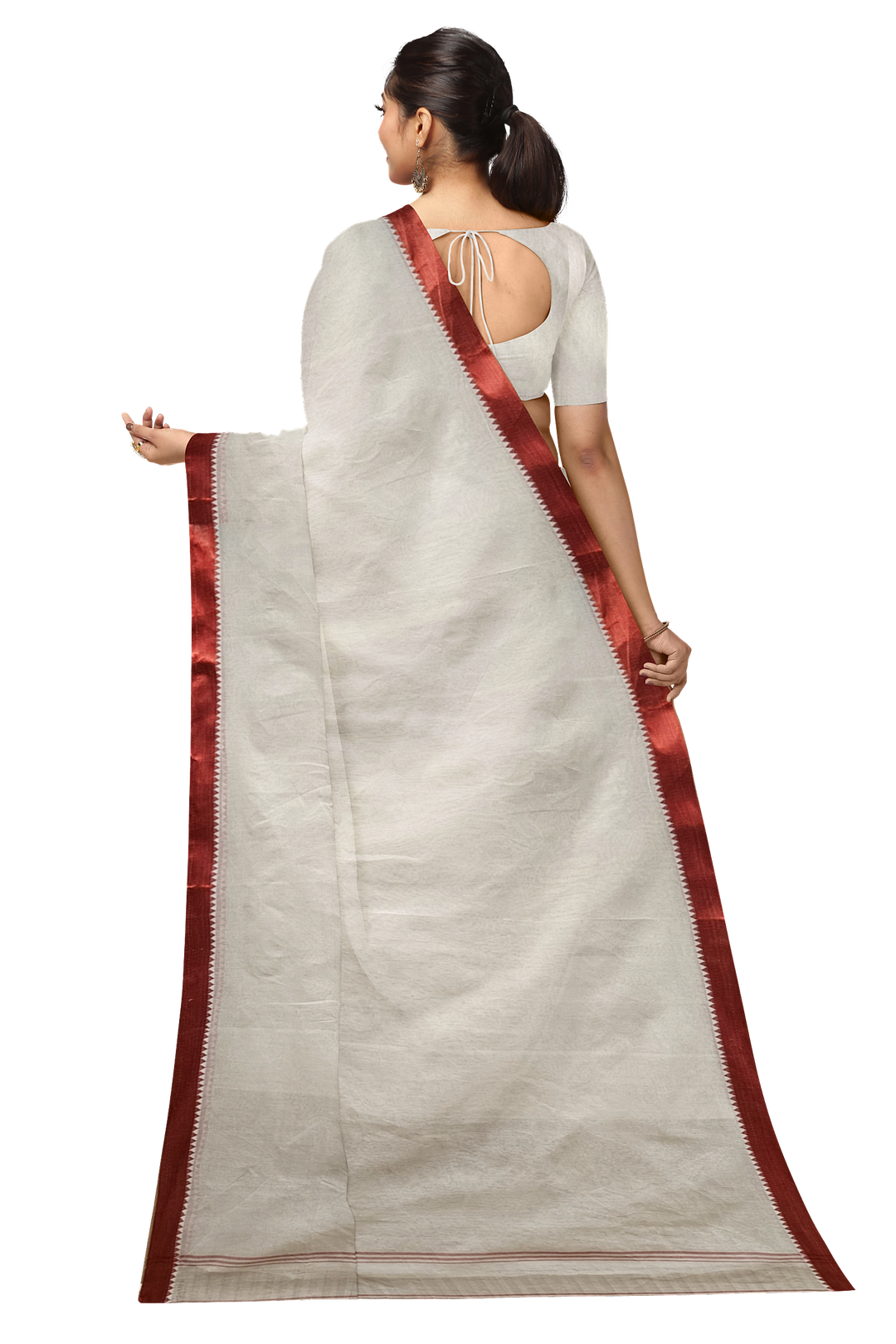 Artisanal Masterpiece: Off-White & Red Handloom Cotton Saree by Balaram Saha Balaram Saha