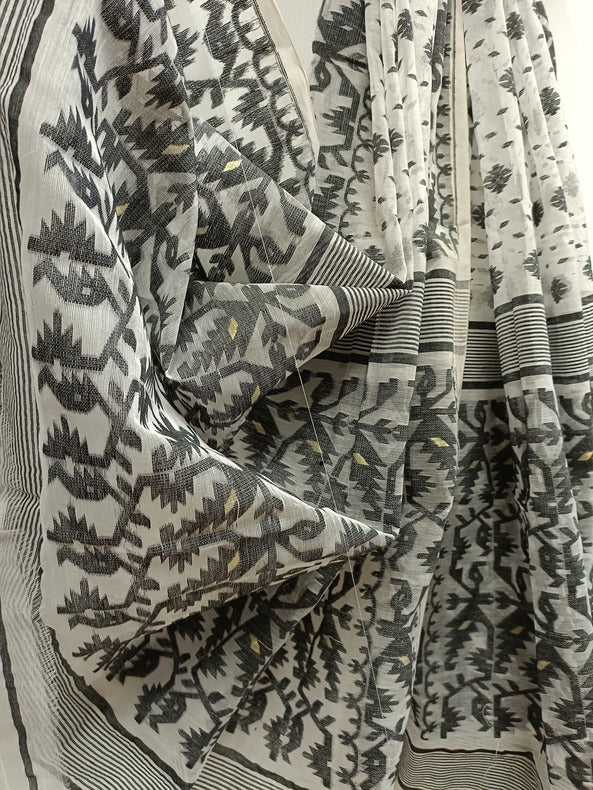 White & Black handloom jacquard Weave Jamdani Dupatta Balaram Saha