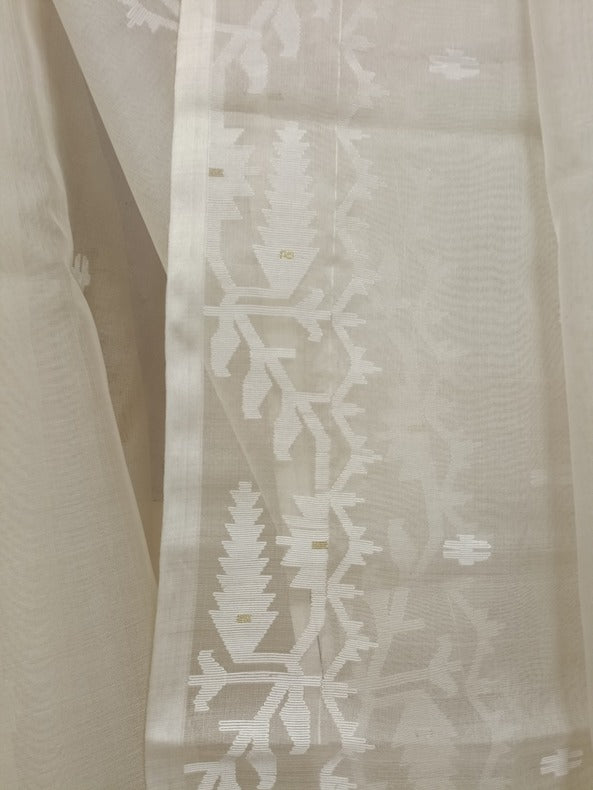 white-on-white handloom muslin silk handwoven jamdani saree Balaram Saha