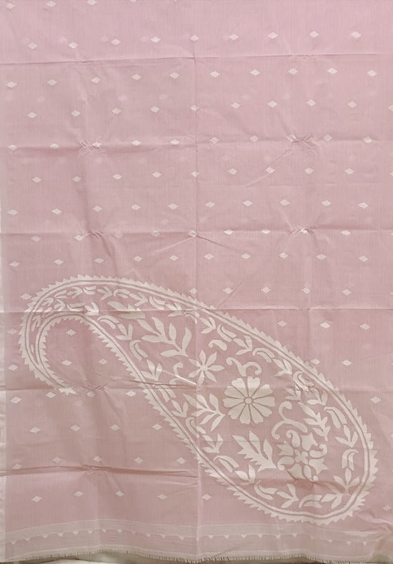 Woven Fairytale in Pink: The Handwoven Jamdani Saree for Summer (handloom saree, jamdani saree, jamdani sarees, cotton jamdani saree, jamdani cotton saree, handloom cotton saree, balaram saha online, jamdani saree online, soft jamdani saree, dhakai jamdani saree, dhakai jamdani saree, Jamdani Border Saree, handloom saree, balaram saha handloom saree store photos)