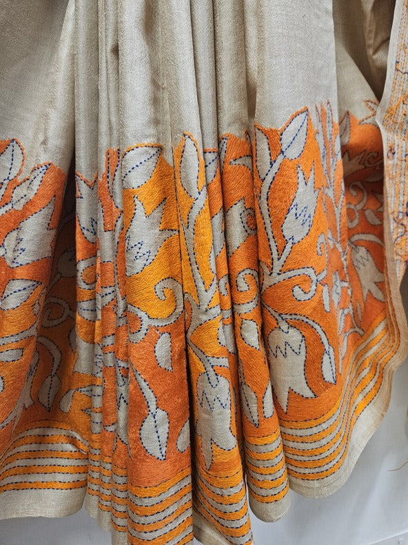 Beige & Red Kantha Magic: Balaram Saha's Gachhi Tussar Silk Saree Balaram Saha