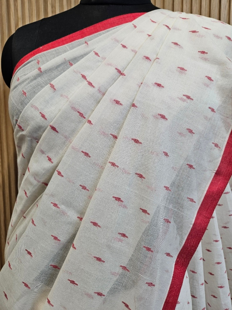 Off-White & Red Handwoven Traditional Cotton Jamdani Saree Balaram Saha