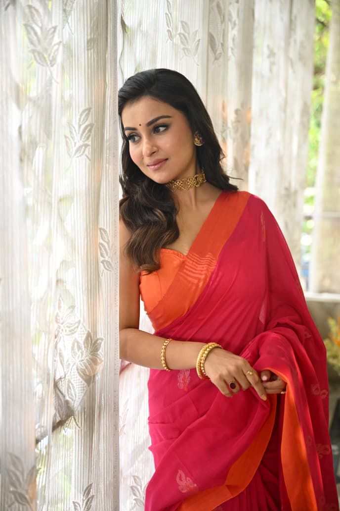 Khadi Cotton Saree - Rani Pink & Orange by Balaram Saha Balaram Saha