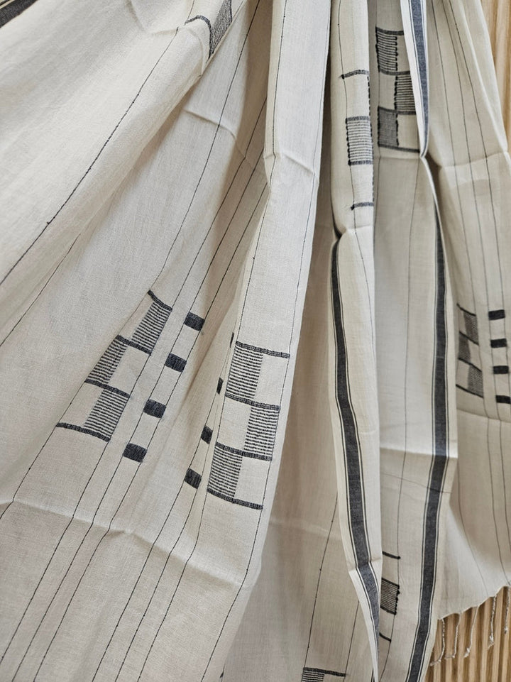 Light Grey & Black Handloom Handwoven Jamdani Stole Balaram Saha