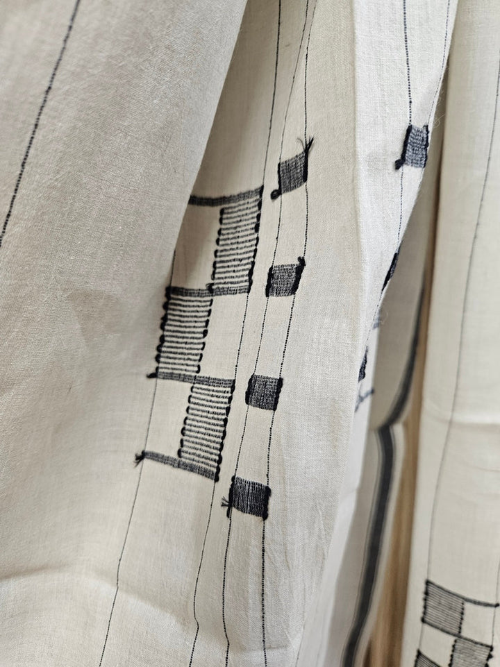Light Grey & Black Handloom Handwoven Jamdani Stole Balaram Saha