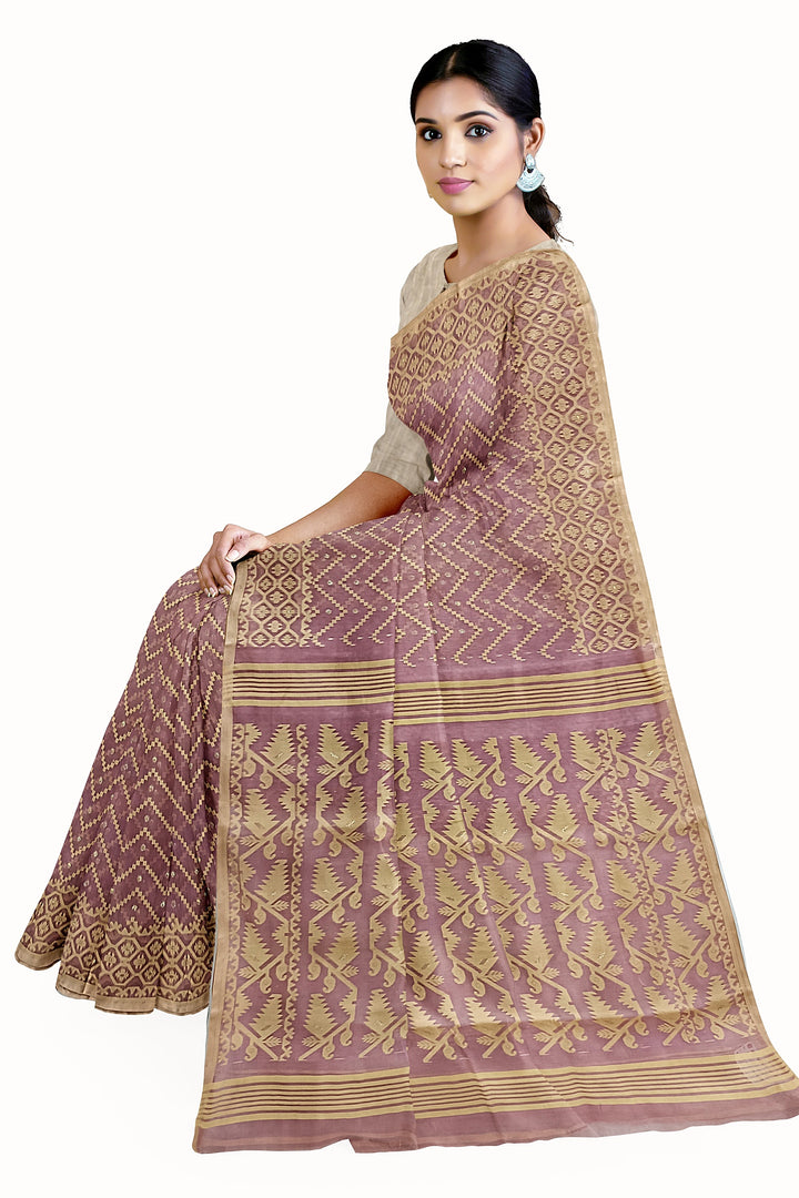 Onion pink & Beige Soft handloom Jacquard Weave Jamdani saree Balaram Saha