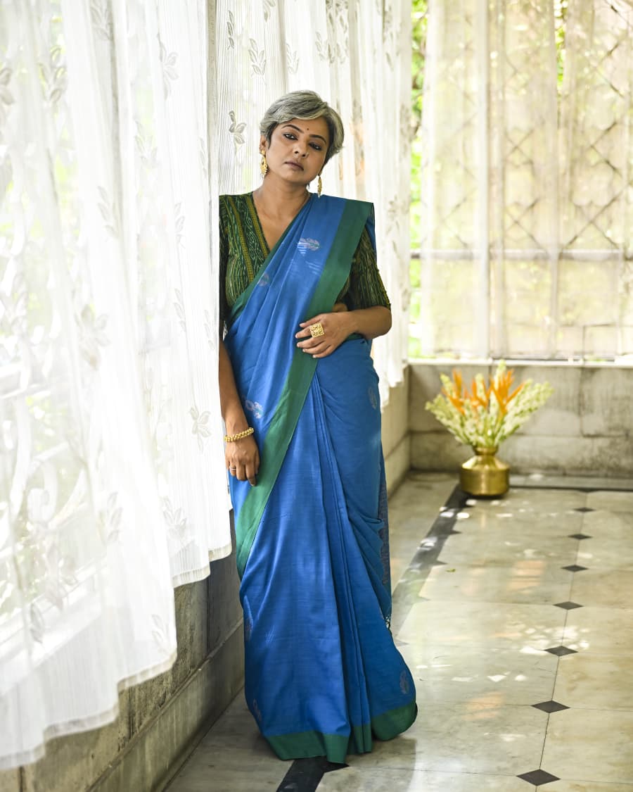 Handloom Cotton Saree by Balaram Saha – Bright Blue with Green Border Balaram Saha