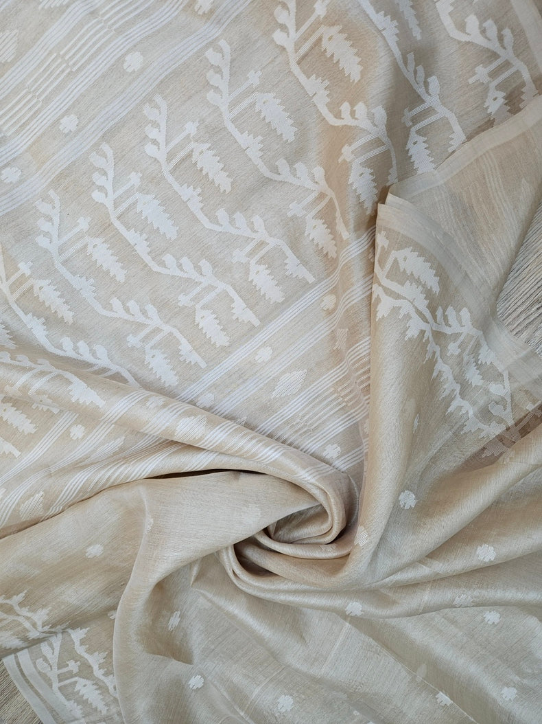 Elegant Cream and Beige Handloom Tussare Silk Handwoven Jamdani Saree Balaram Saha