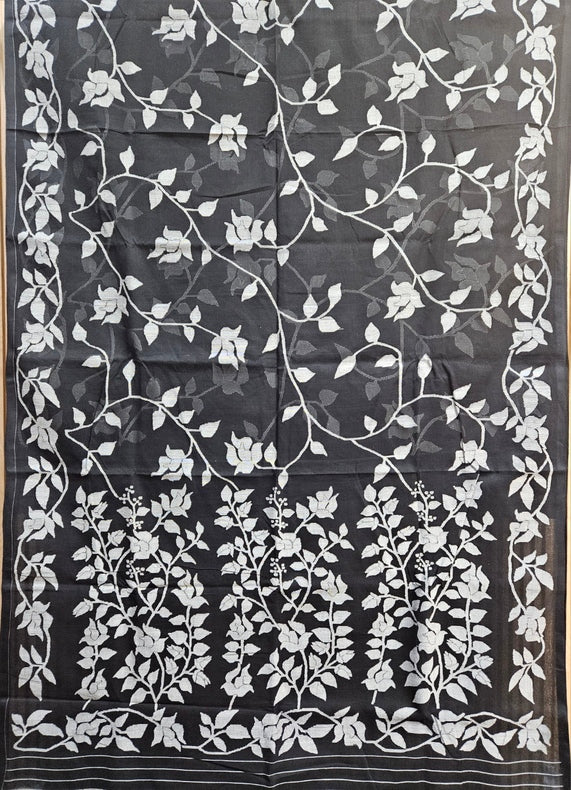 Masterful Craft: Balaram Saha's  Black & White Handwoven Cotton Jamdani Saree Balaram Saha