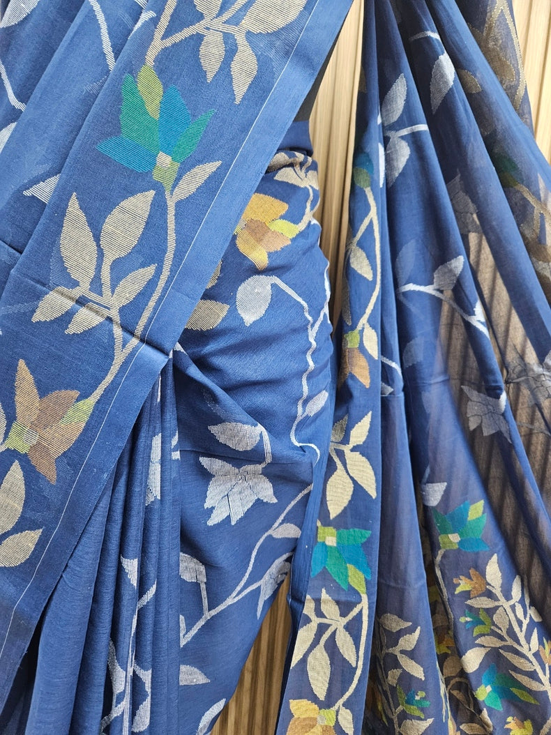 Masterful Craft: Balaram Saha's Blue & Multi Handwoven Cotton Jamdani Saree Balaram Saha