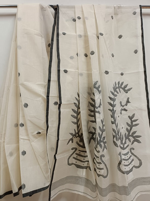 White and Black Traditional Handwoven Cotton Jamdani Saree Balaram Saha