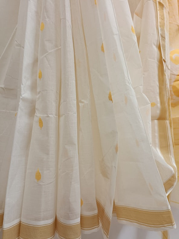 White and Yellow Handloom Handwoven Traditional Cotton Jamdani Balaram Saha