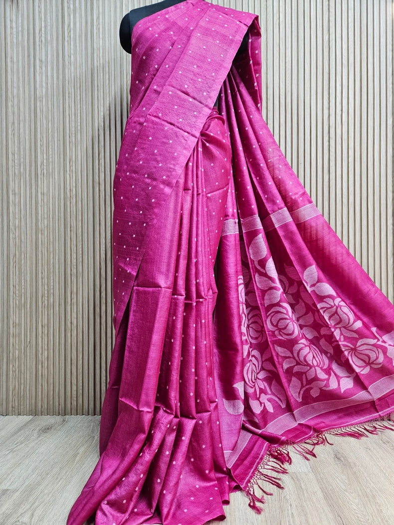 Discover the Timeless Elegance of This Magenta and White Handloom Tussar Silk Saree Balaram Saha