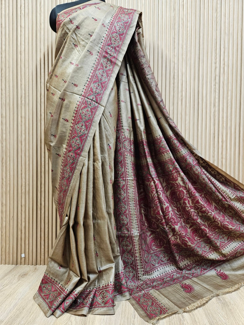 Luxurious Katan Silk| Balaram Saha's Black Village Scene Kantha Stitch Saree Balaram Saha