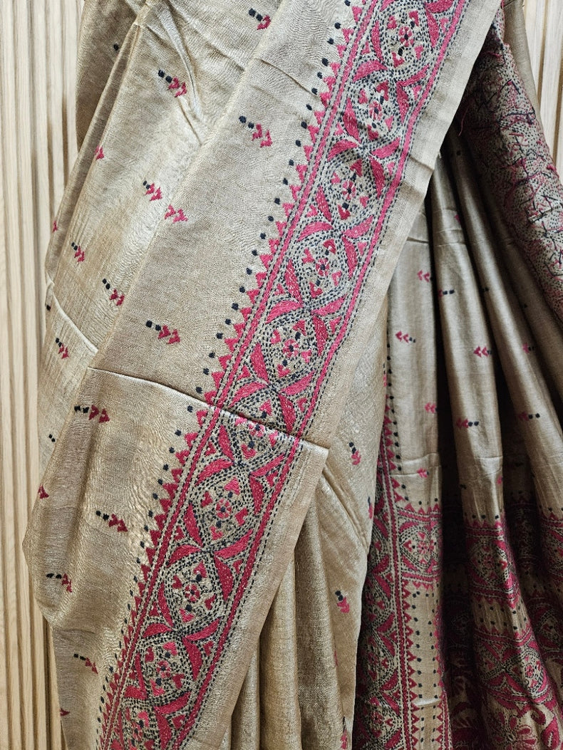 Luxurious Katan Silk| Balaram Saha's Black Village Scene Kantha Stitch Saree Balaram Saha