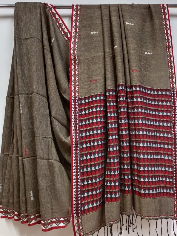 Light Brown Handloom Tussar Silk Saree With Woven Border Balaram Saha