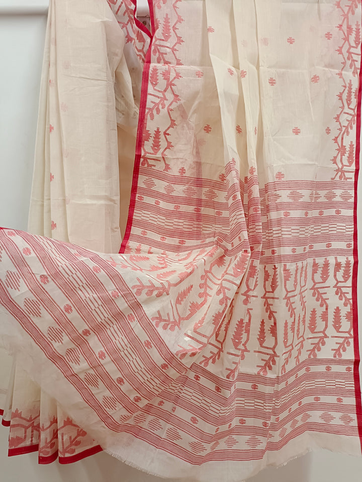 White and Red Handloom Tradition Handwoven Cotton Jamdani Saree Balaram Saha