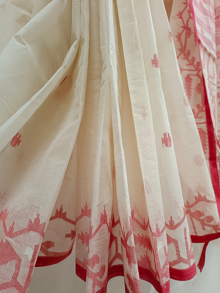 White and Red Handloom Tradition Handwoven Cotton Jamdani Saree Balaram Saha
