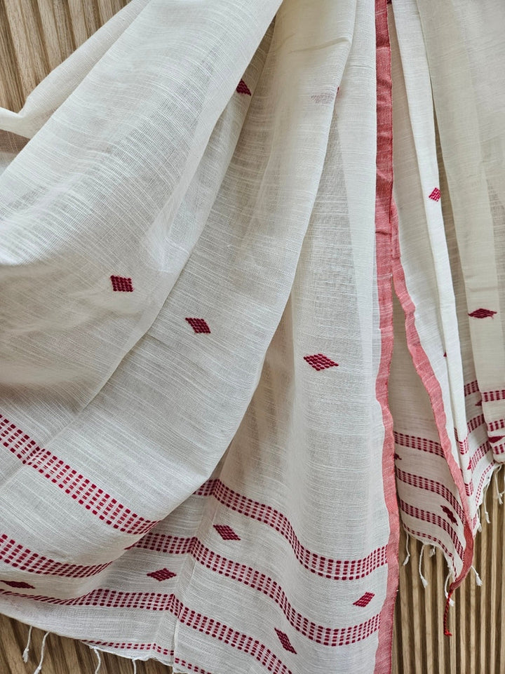 Off-White & Red Soft Handloom Cotton Dupatta Features a Delicate red Woven Motif Balaram Saha