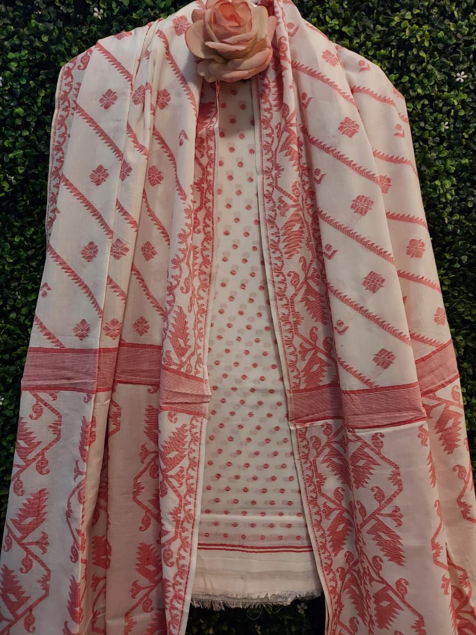 Cotton 2 Piece Dhakai Set - Off White & Red | Balaram Saha