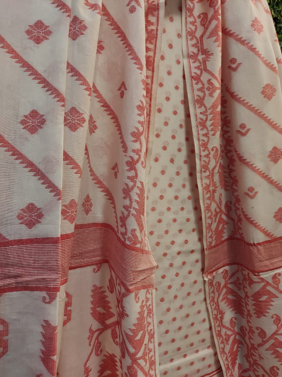 Cotton 2 Piece Dhakai Set - Off White & Red | Balaram Saha