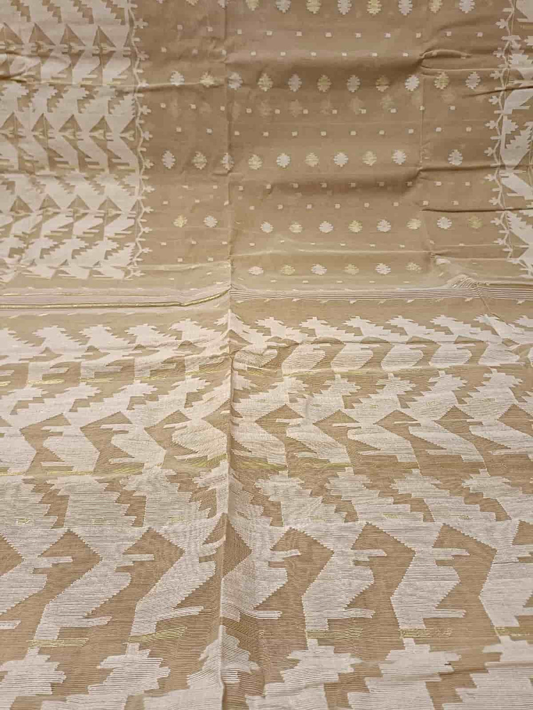 Beige & White/Gold, Cotton handwoven Jamdani saree Balaram Saha