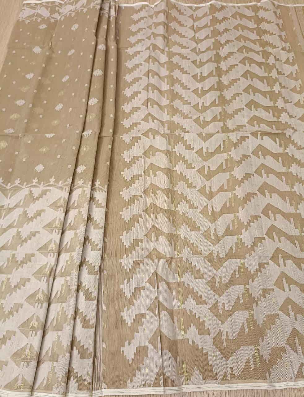 Beige & White/Gold, Cotton handwoven Jamdani saree Balaram Saha