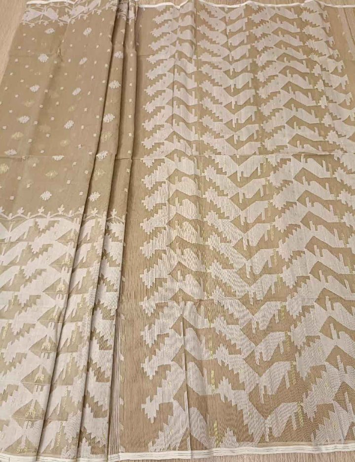 Beige & White/Gold, Cotton handwoven Jamdani saree Balaram Saha