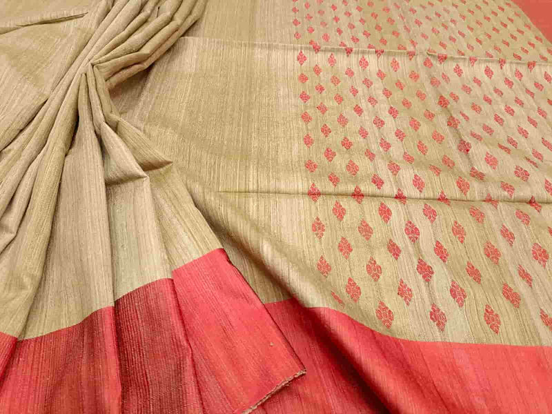 Beige & Red Matka silk handwoven saree Balaram Saha