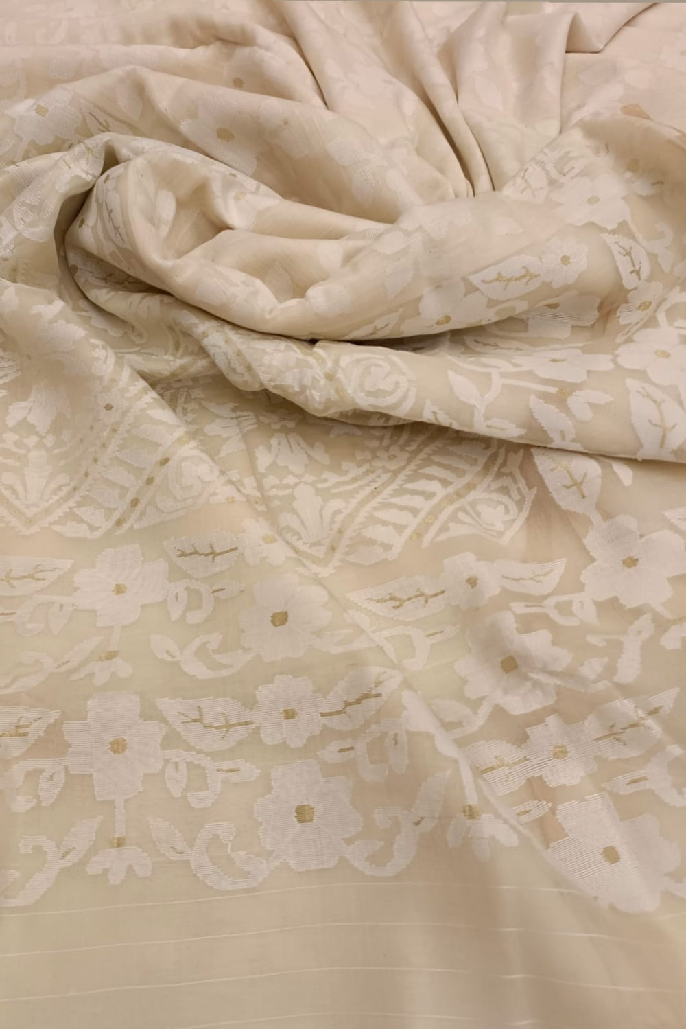 Handspun Cotton/ muslin silk white on white jamdani Saree Balaram Saha