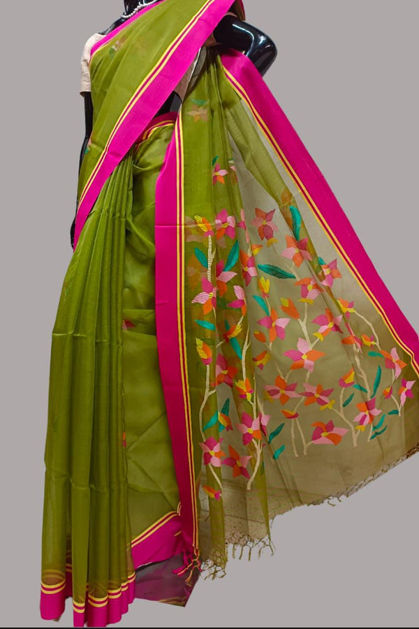 Mehndi Green Handloom Hand woven Muslin Silk Saree Balaram Saha