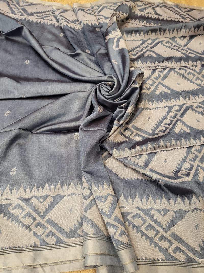 Grey & White Katan Silk handwoven Traditional design Jamdani weave saree Balaram Saha