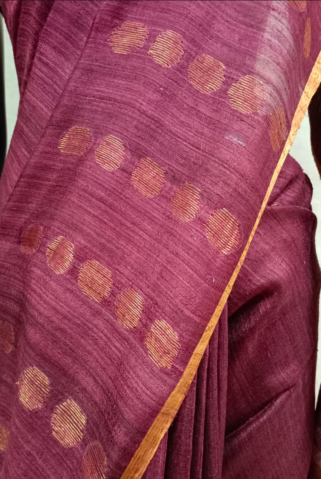 Plum & Beige Handloom Matka Silk Saree Balaram Saha